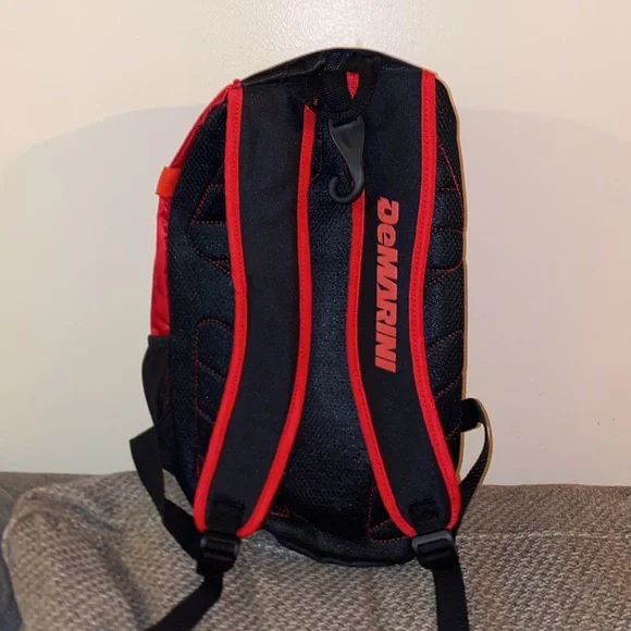 BRAND NEW WITH TAGS DEMARINI VOODOO JUNIOR BACKPACK - Picture 3 of 6